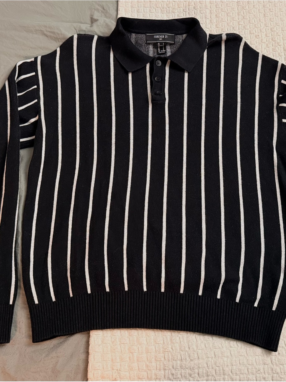 Forever 21 Men’s Black Crewneck Polo Sweater with White Stripes
